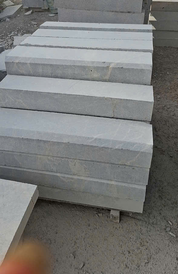 Đá Ghi Sáng Bó Vỉa Bo Tròn, Vát Cạnh Theo Yêu Cầu 11 Nếu kích thước sẵn có không phù hợp, bạn có thể đặt hàng gia công riêng để tối ưu hóa công trình.
