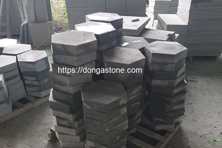 đá xanh rêu lục giác mài thô tinh