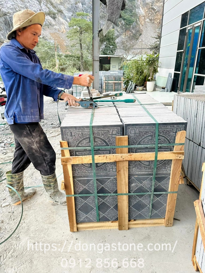 Công ty Đá Xanh Thanh Hóa Đông Á là đơn vị uy tín hàng đầu trong ngành với hơn 10 năm kinh nghiệm trong khai thác, gia công và cung cấp các dòng đá tự nhiên chất lượng cao chuyên dùng trong ốp lát và xây dựng.