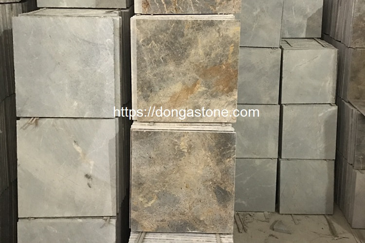 Phân Biệt Đá Tự Nhiên Và Đá Nhân Tạo: Nên Chọn Loại Nào? 9 Đá tự nhiên chịu được ánh nắng và tia UV tốt, giữ màu bền lâu, không bị phân hủy hay giòn gãy như nhiều vật liệu nhân tạo nhờ cấu trúc khoáng vật ổn định.