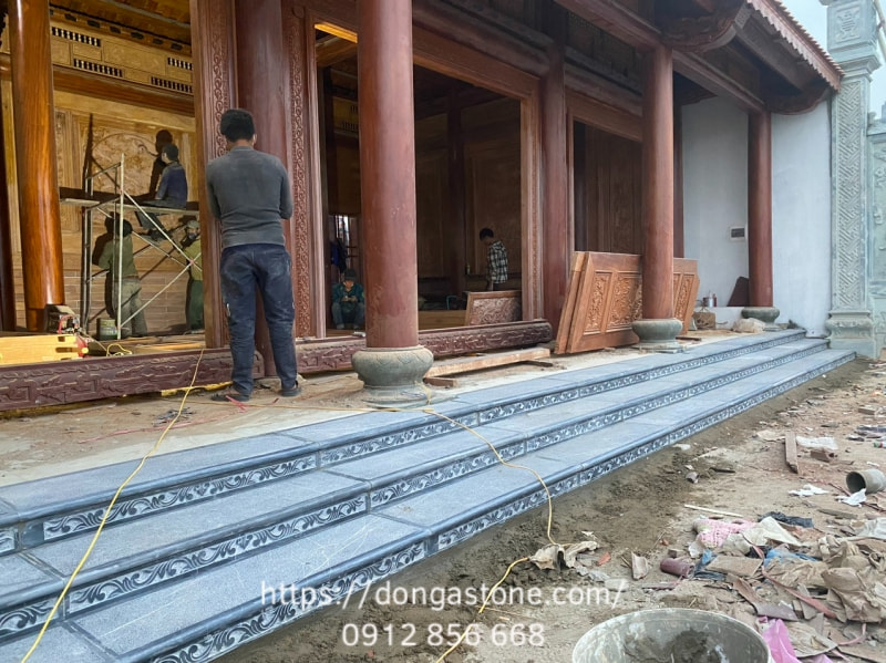 Đông Á Stone là đơn vị giàu kinh nghiệm trong tư vấn, thiết kế và thi công các công trình kiến trúc tâm linh bằng đá tự nhiên.