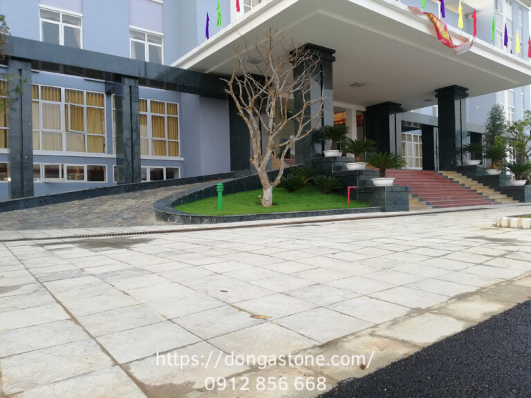Tổng chi phí hoàn thiện sân vườn bằng đá xanh Thanh Hóa