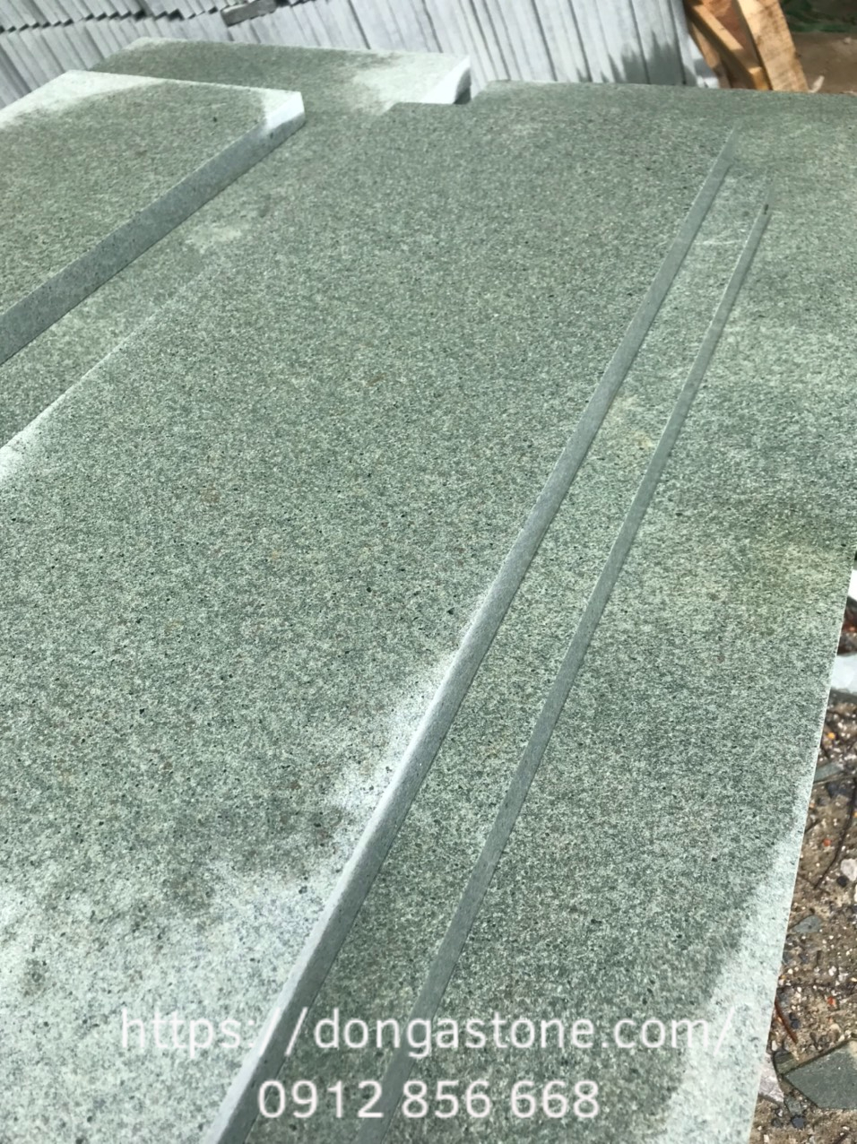 Các Loại Bề Mặt (Texture) Đá Xanh Thanh Hóa Phổ Biến Nhất 4 Các Loại Bề Mặt (Texture) Đá Xanh Thanh Hóa Phổ Biến Nhất