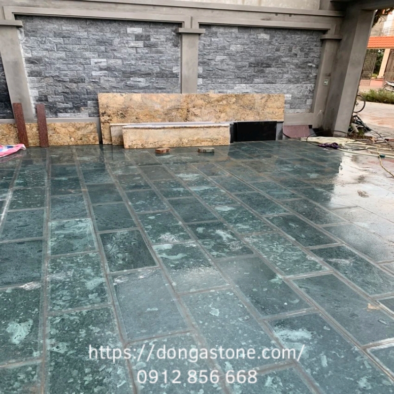 Hướng dẫn xử lý vết bẩn trên đá xanh rêu Thanh Hóa hiệu quả, không làm hỏng bề mặt